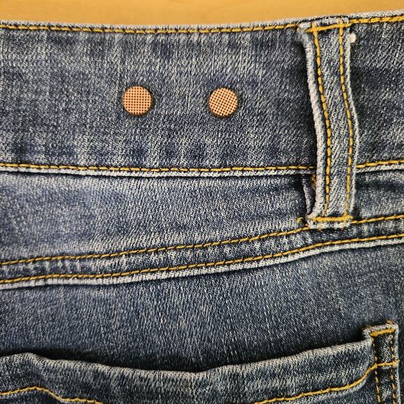 CAbi Jeans Womens 12 Med Wash Skinny Stretch Denim Mid Rise 5 Pocket Style 5882 - Picture 6 of 9